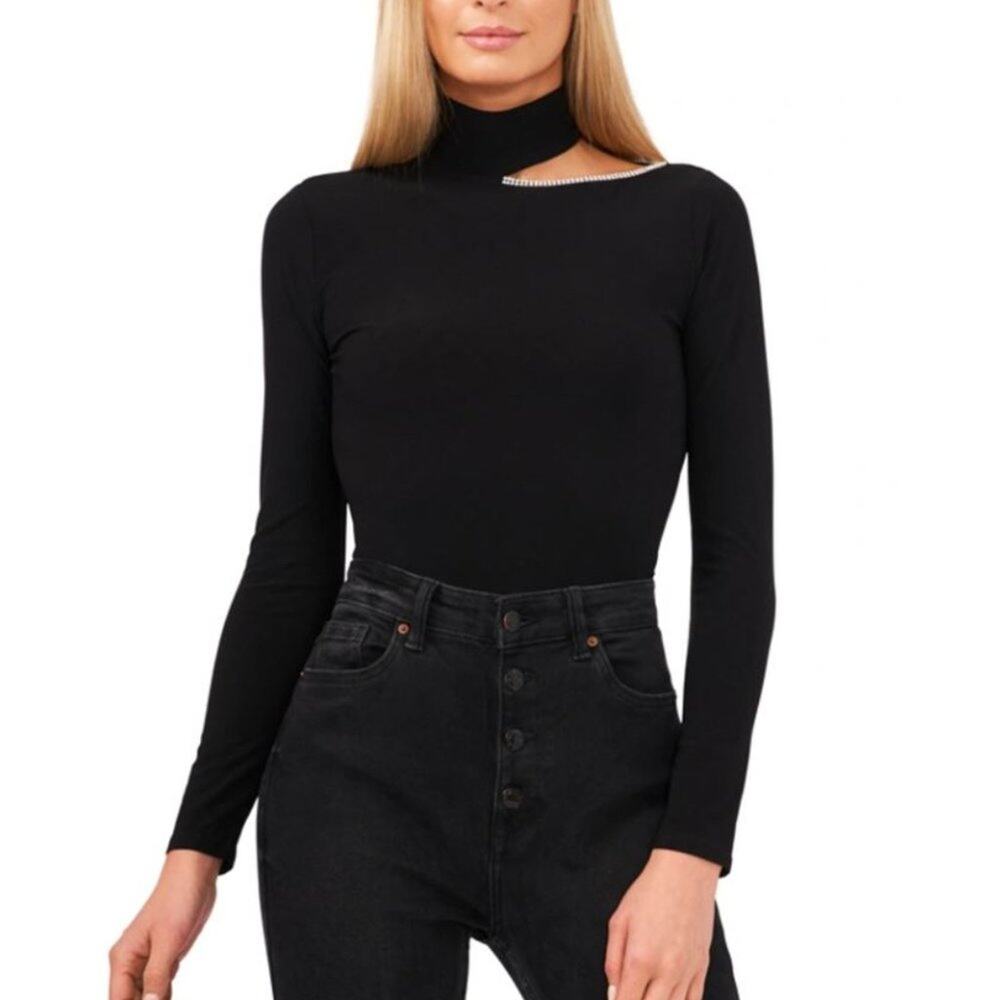 NWT$ 49 28th & Park Juniors' Beaded Cutout Mock Neck Top